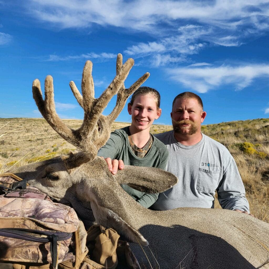 Mule deer hunting photo 12 - Arizona hunting with AZ B and B Outfitters LLC