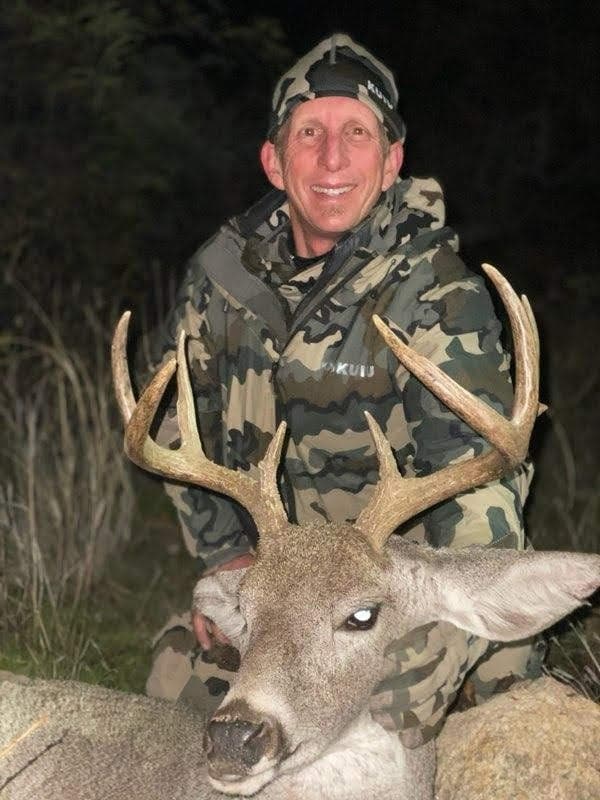 Coues deer hunting photo 2 - Arizona hunting with AZ B and B Outfitters LLC